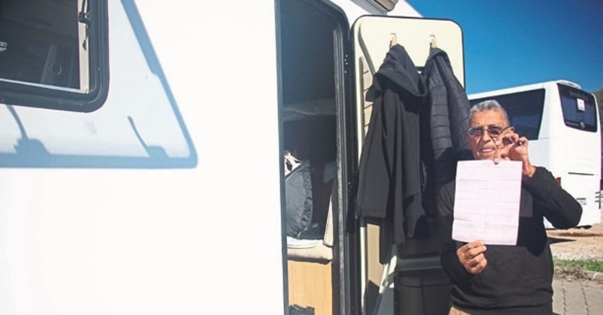 Muğla'da karavanda yaşayan emekliye tutanak şoku