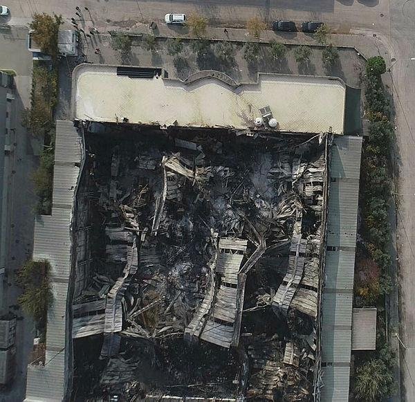 Izmir De Yanan Plastik Fabrikasinda Zarar 10 Milyon Euro Bolge Havadan Goruntulendi Izmir Haberleri