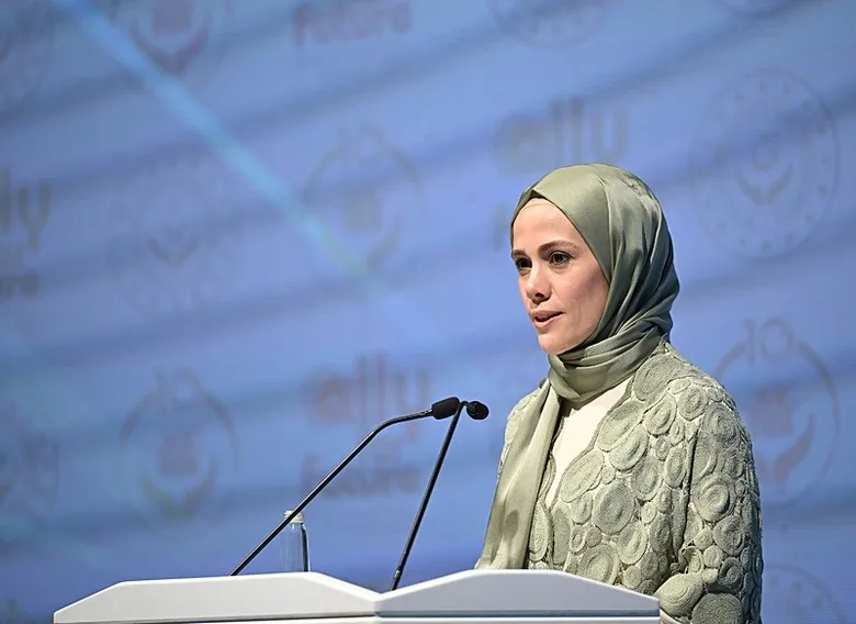 Esra Albayrak: Müslüman kadına biçilen rol hiç değişmedi