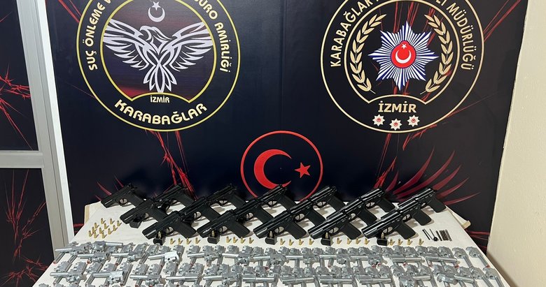 İzmir’de silah kaçakçılığı operasyonu: Baba ve 2 oğlu yakalandı
