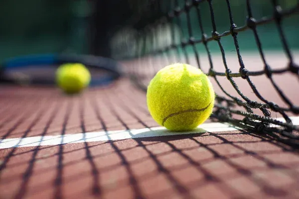 sadece-bir-oyun-degil-genclik-iksiri-tenis-oynamak-icin-5-harika-neden-1786659543075.png