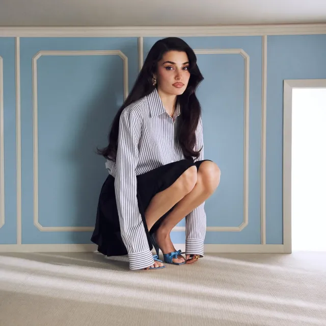 hande-ercelin-instagram-kazanci-gundem-oldu-24-saatlik-story-ucreti-dudak-ucuklatti-1792756860953.png