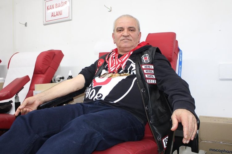 Kan bağışında dünya rekortmeni adam bu sefer Aydın’da kan verdi!