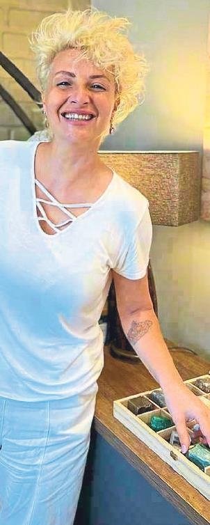 Uzman Psikolog Sare Uçar: Duşta, arabada bağıra bağıra şarkı söyleyin