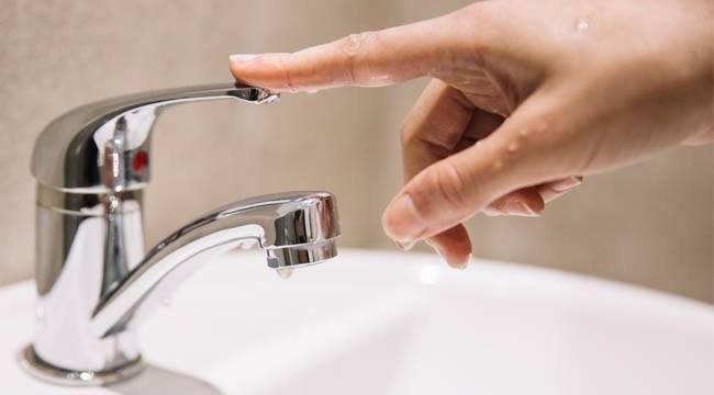 İzmir’in 9 ilçesinde su kesintisi! 21 saat sular olmayacak! Sular ne zaman gelir? 29 Ağustos Perşembe İzmir’de su kesintileri…