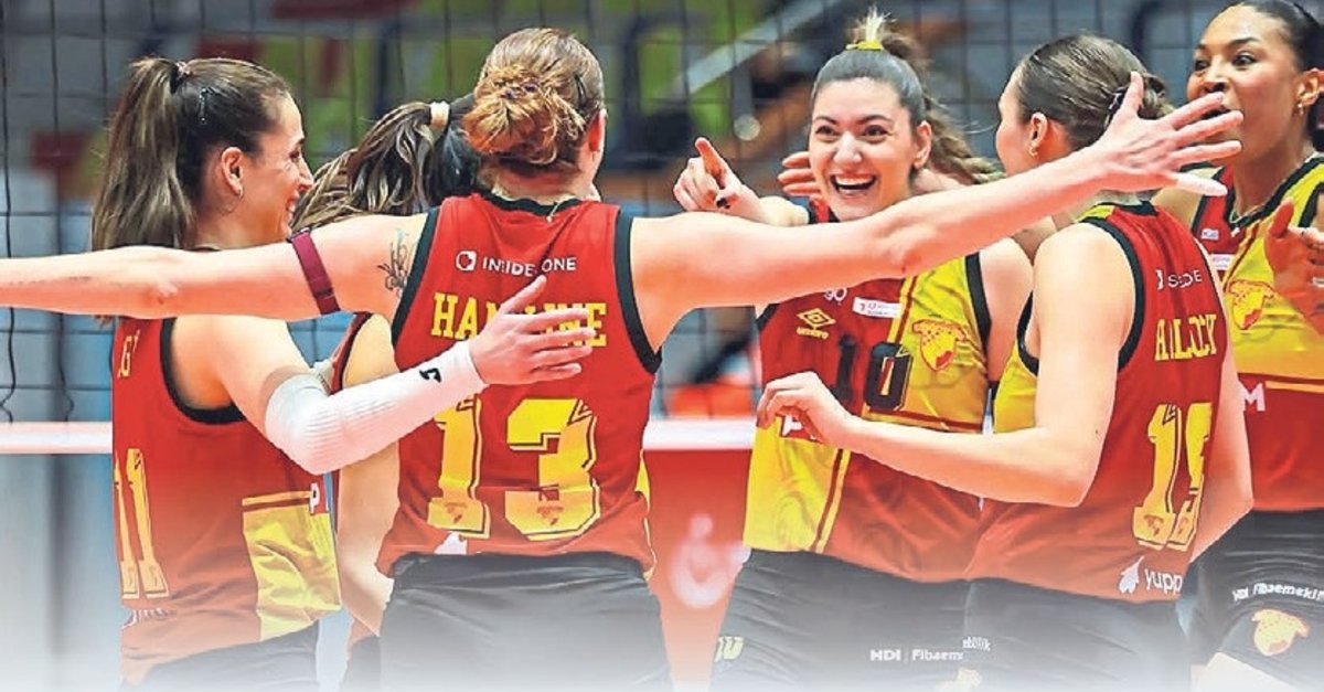 Göztepe sahasında son maça hazırlanıyor