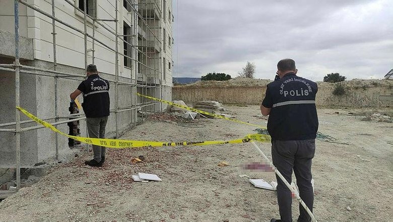 Babanın en acı anı: İnşaattan düşenin oğlu olduğunu terliğinden anladı
