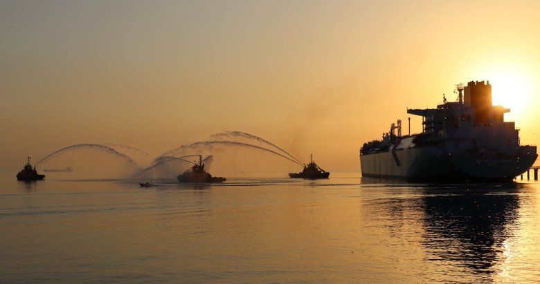 Yeni yüzer doğal gaz terminali İzmir’e geliyor