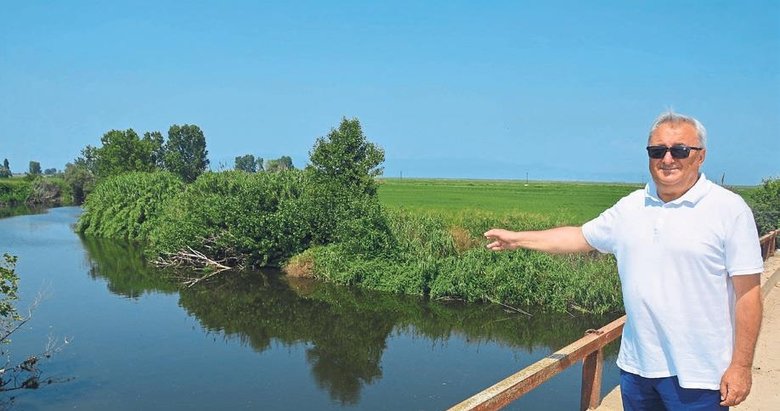 Gönen Çayı, fabrika atıklarıyla yok ediliyor