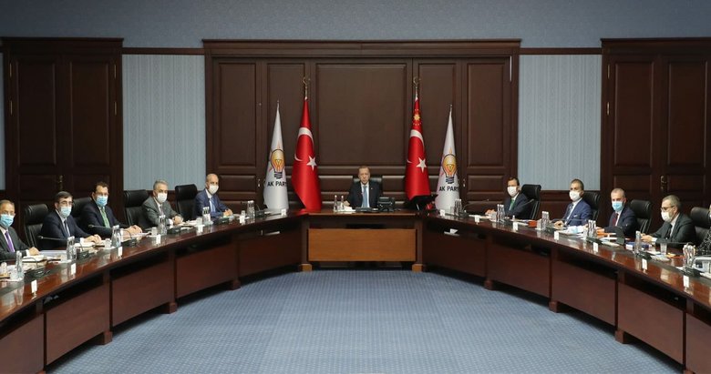 Son dakika: AK Parti MYK yarın bildiri gündemiyle toplanacak