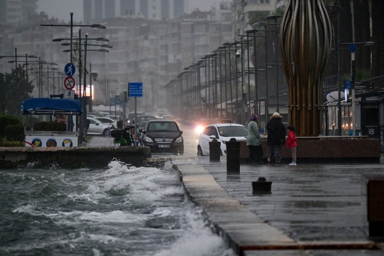 İzmir hava durumu 20 Şubat Salı! Bugün hava nasıl olacak?