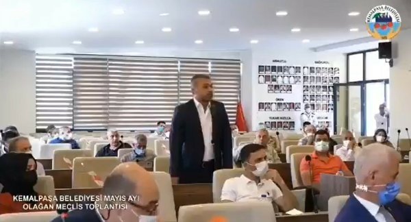 CHP’li Kemalpaşa Belediye Başkanı Karakayalı: ’Yardım parasını dağıtmak zorunda değilim size ne?’