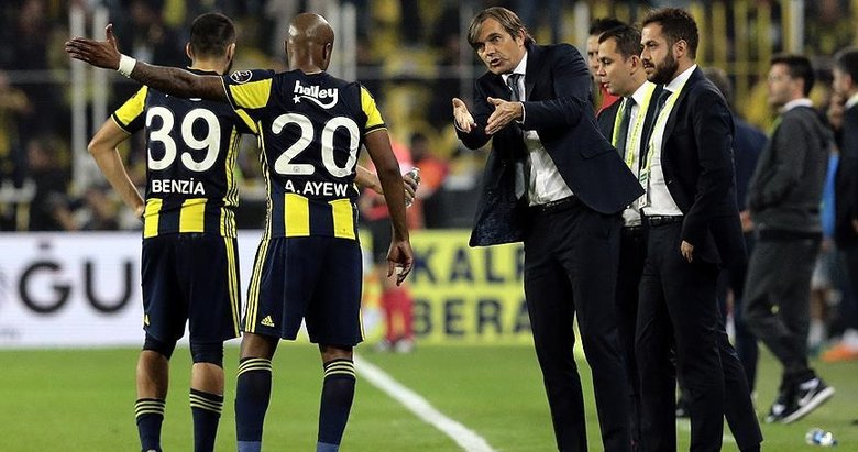 Fenerbahçe’de teknik direktör Cocu görevden alındı