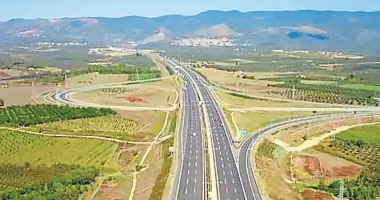 Tire-Belevi yolunda son düzlük