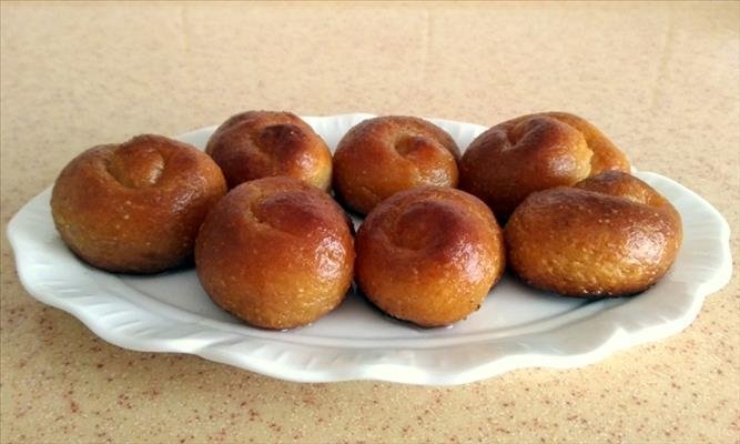 Hanım göbeği tatlısı nasıl yapılır?