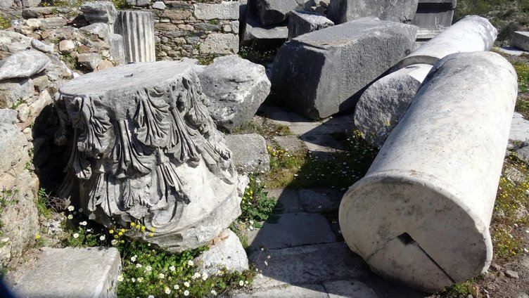Muğla’da Roma İmparatoru’nun sütunları ayağa kaldırılacak