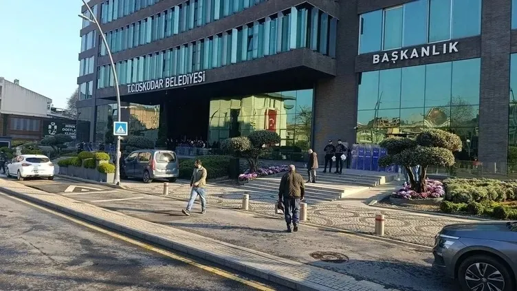 son-dakika-uskudar-belediye-baskani-sinem-dedetas-gozaltina-alindi-1785303356274.jpeg