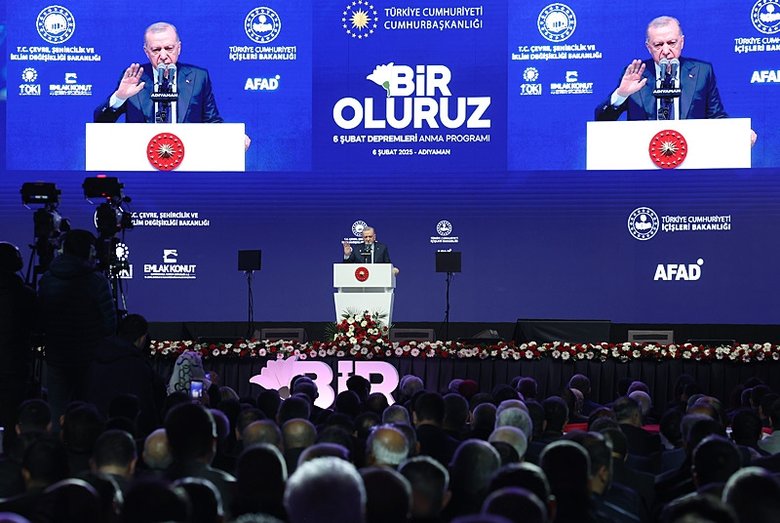 Başkan Erdoğan: Şehirlerimizi yeniden ayağa kaldırıyoruz