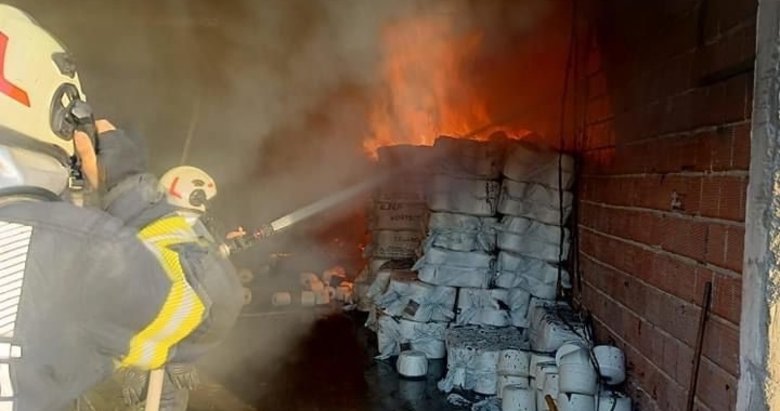 Denizli’de işyeri yangını