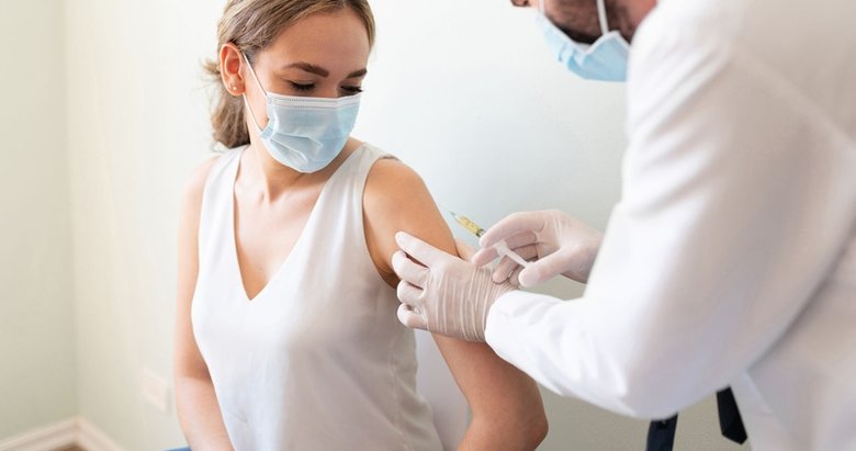 Kovid-19’la mücadele kapsamında uygulanan aşı miktarı 40 milyonu aştı