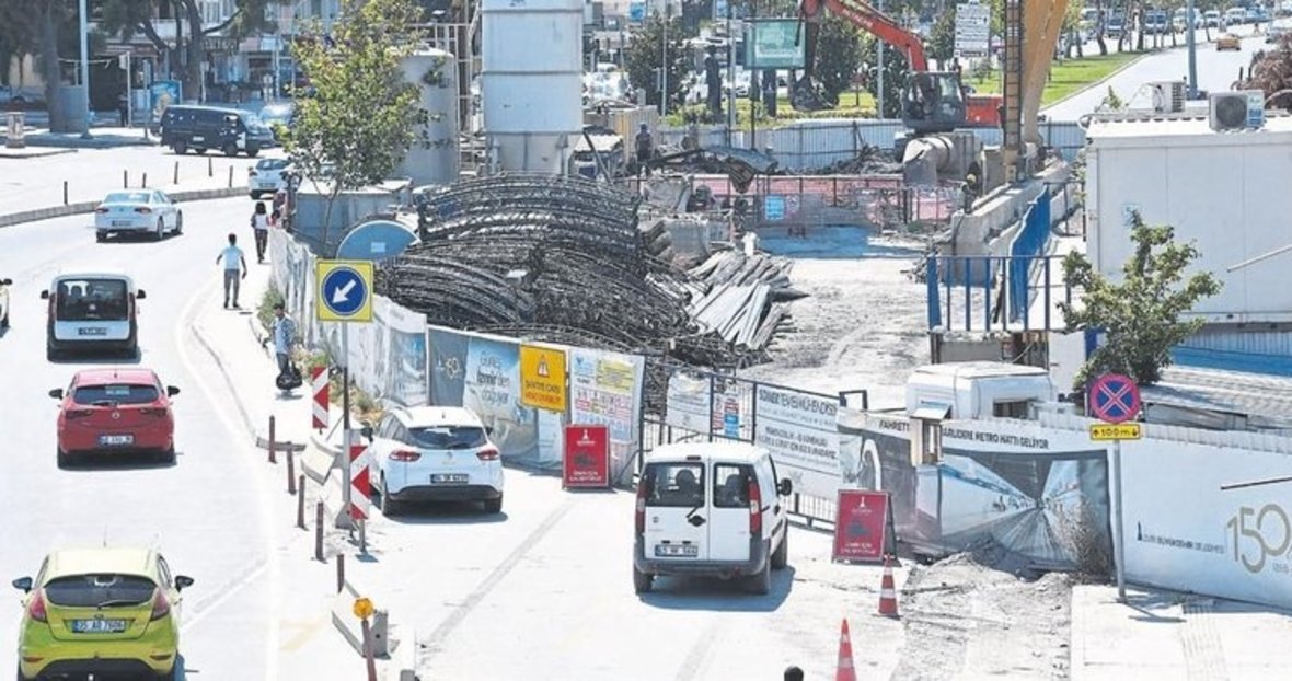 Izmir De Narlidere Metrosunda Yeni Skandal
