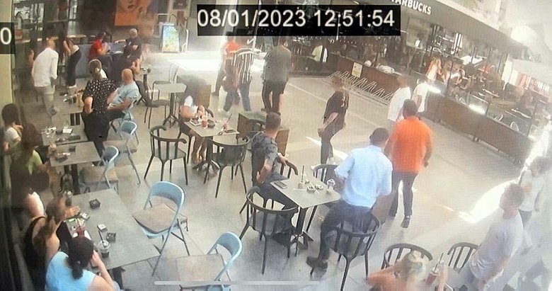 İzmir’deki konsolosluk saldırısında panik anları kamerada