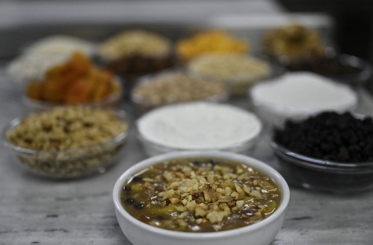 Aşure nasıl yapılır? İşte evde hazırlayabileceğiniz aşure tarifi...