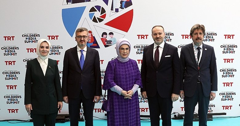 İletişim Başkanı Burhanettin Duran açıkladı: Dijital Dünyada Çocuk Hakları Sözleşmesi’ni uluslararası imzaya sunduk