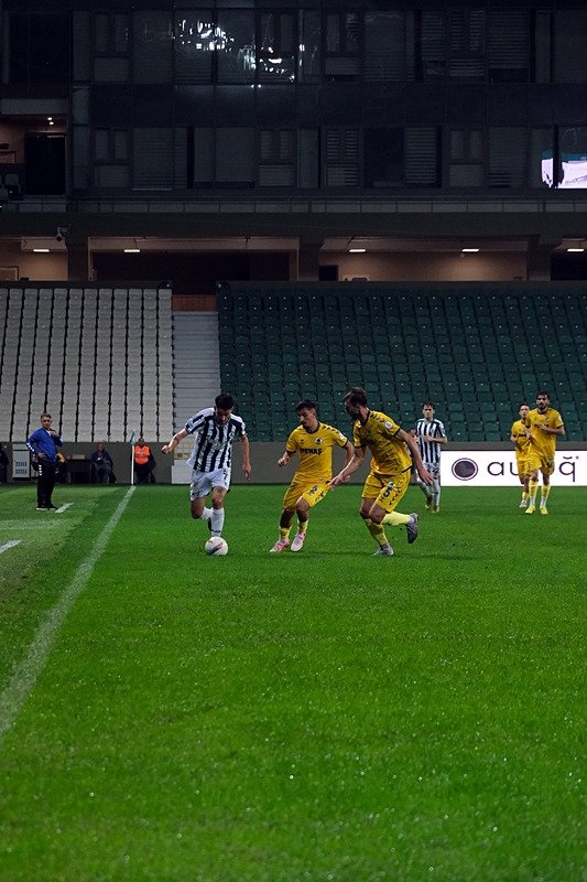 Menemen’e tek devre yetti