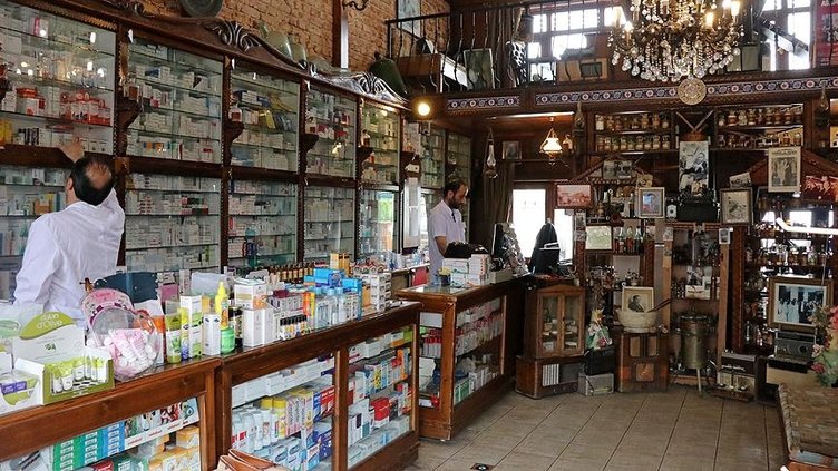 İzmir nöbetçi eczane listesi – Bayramda açık eczaneler