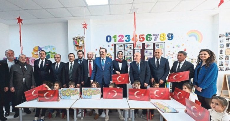 Denizli’nin üç ilçesinde TOBB anaokulu açıldı