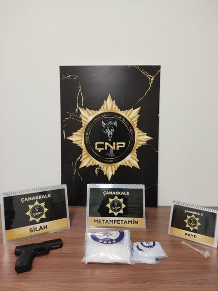 Çanakkale’de uyuşturucu operasyonu: 4 zehir taciri yakalandı