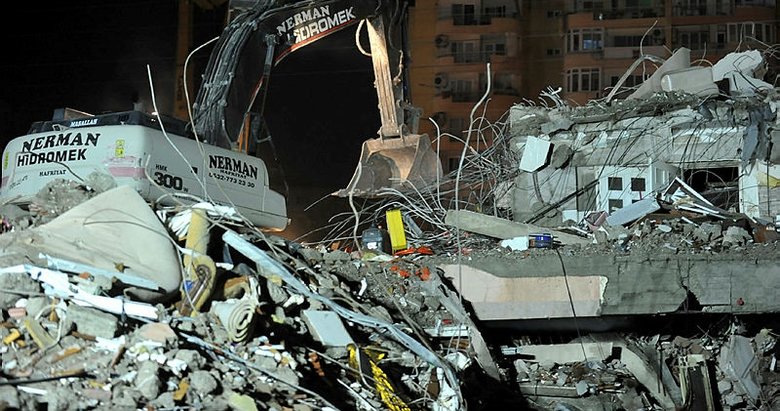 Son dakika: Çevre ve Şehircilik Bakanlığı İzmir’deki hasarlı binaları tespit etti
