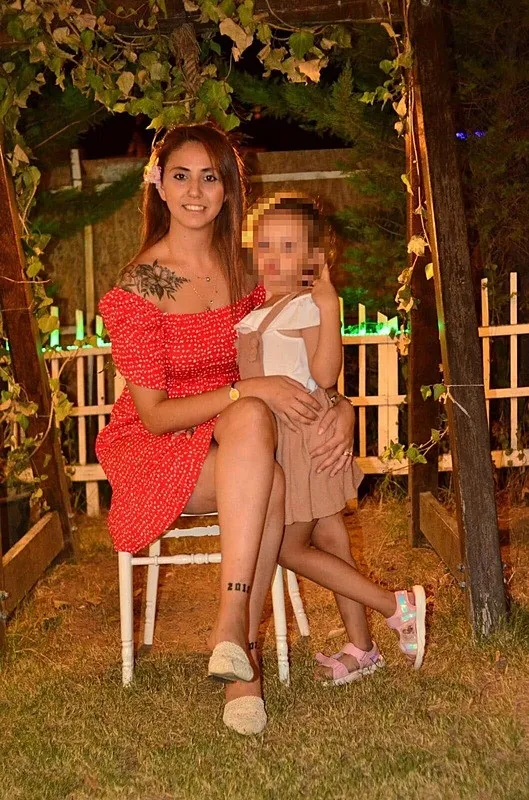 izmirdeki-balkondan-dusme-olayindan-korkunc-bir-plan-cikti-cocuguyla-kandirip-eve-kapatmislar-iste-istenen-cez-1782978743150.jpeg