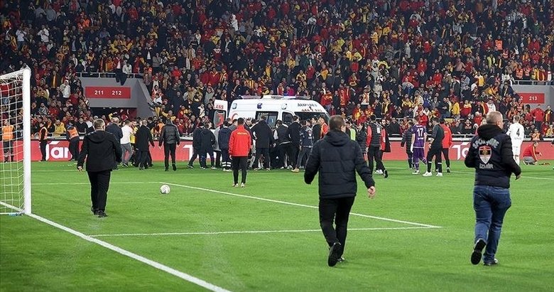 Türkiye Futbol Federasyonu, Göztepe ve Altay’ı 3-0 hükmen mağlup etti