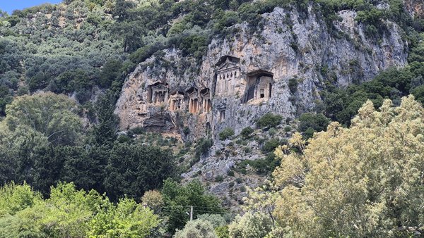 60-yildir-araliksiz-kaziliyor-muglada-3-bin-yillik-medeniyet-gun-yuzune-cikiyor-1778056421274.jpg