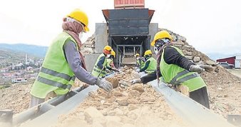 2 milyon ton moloz ekonomiye kazandırılacak