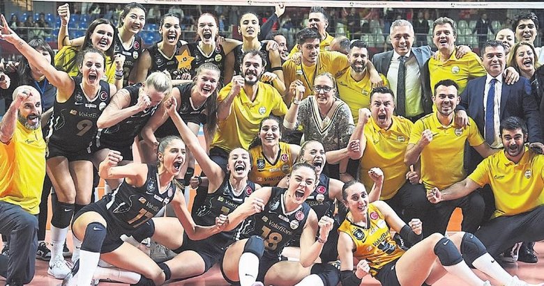 Filede Türk derbisinde gülen taraf VakıfBank