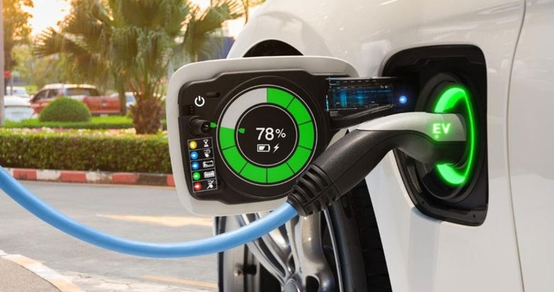 2035’te araçların yarısı elektrikli olacak