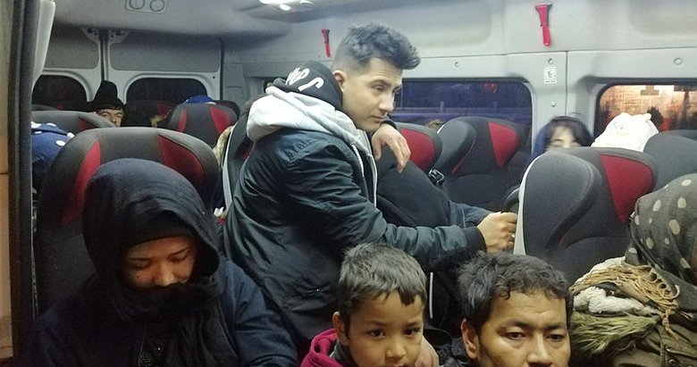 Çanakkale’de 51 düzensiz göçmen yakalandı