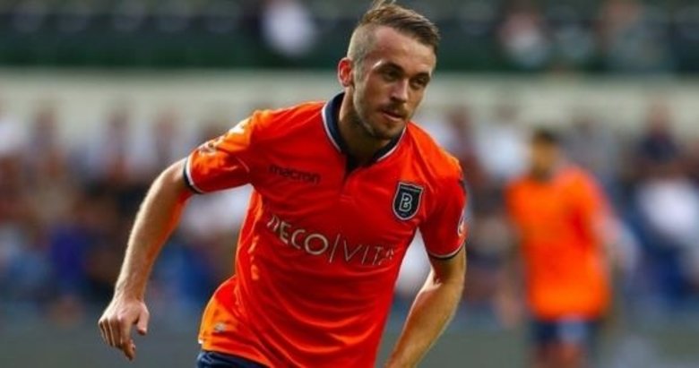 Başakşehir, Edin Visca ile sözleşme yeniledi