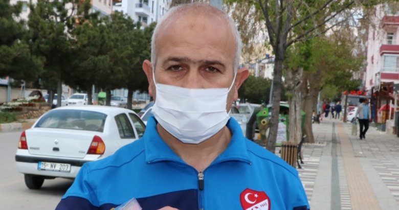 Afyonkarahisarlı hakem ’mesafe kiti’ geliştirdi