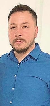 Kula’da skandal olay: Makamında adam dövdürdü