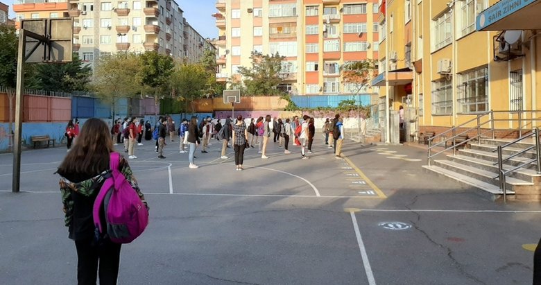 Sınıfta pozitif öğrenci çıkarsa ne yapılacak?