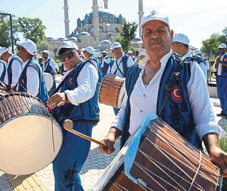 664’ncü kez şölen başlıyor