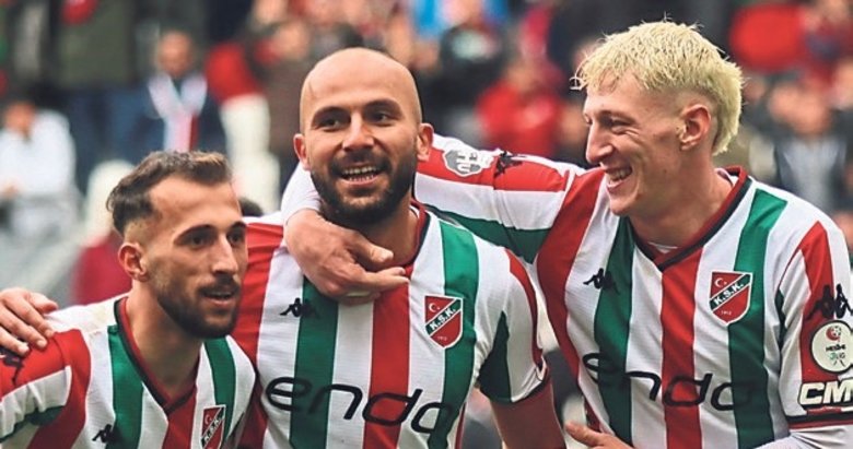 Üçüncü Lig’de final heyecanı