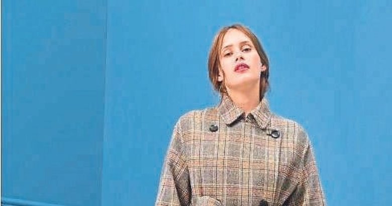 Kış şıklığının anahtarı: Maxi boy kabanlar