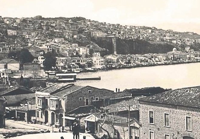 Yahudilere Kucak Acan Semt Karatas Surmanset Haberleri