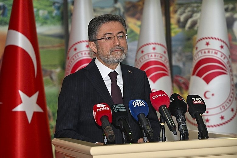 Son dakika: Bakan Yumaklı’dan Böcek ailesi açıklaması: En ince detayına kadar inceleniyor