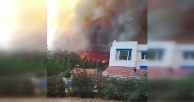Menderes’te alevler yerleşim yerine ulaştı! Evlerdekilerin yangın paniği kamerada